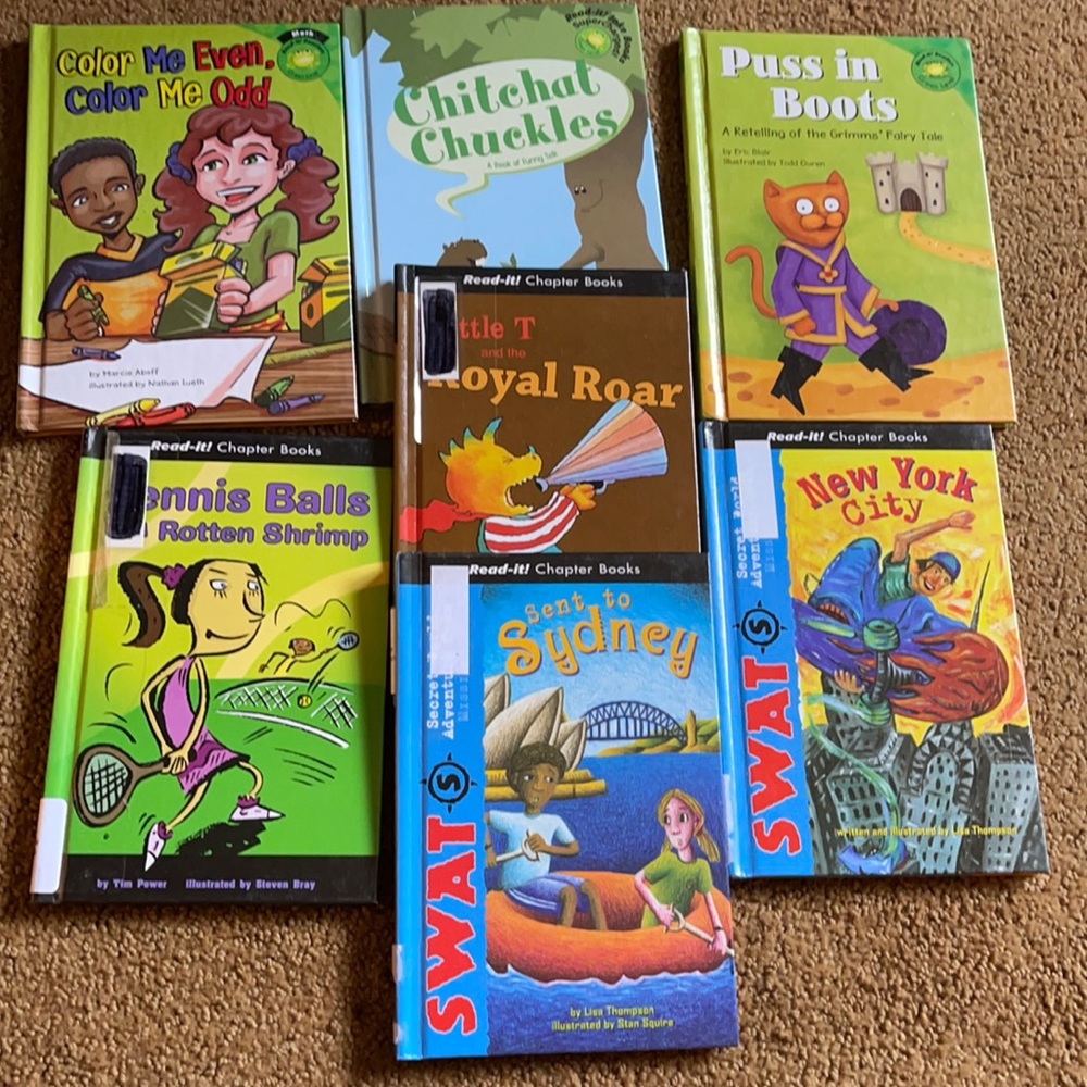 Read It Chapter Books Picture Window Hardcover Travel Math Homeschool Illustrate
